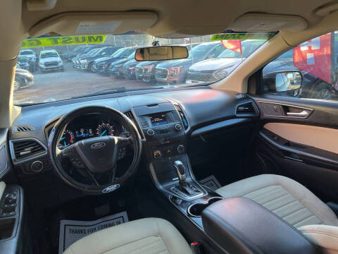 2017 Ford Edge SE