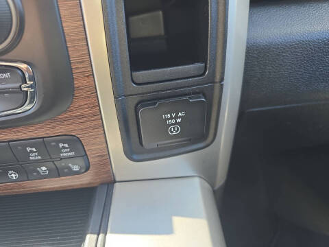 2016 RAM 1500 Laramie