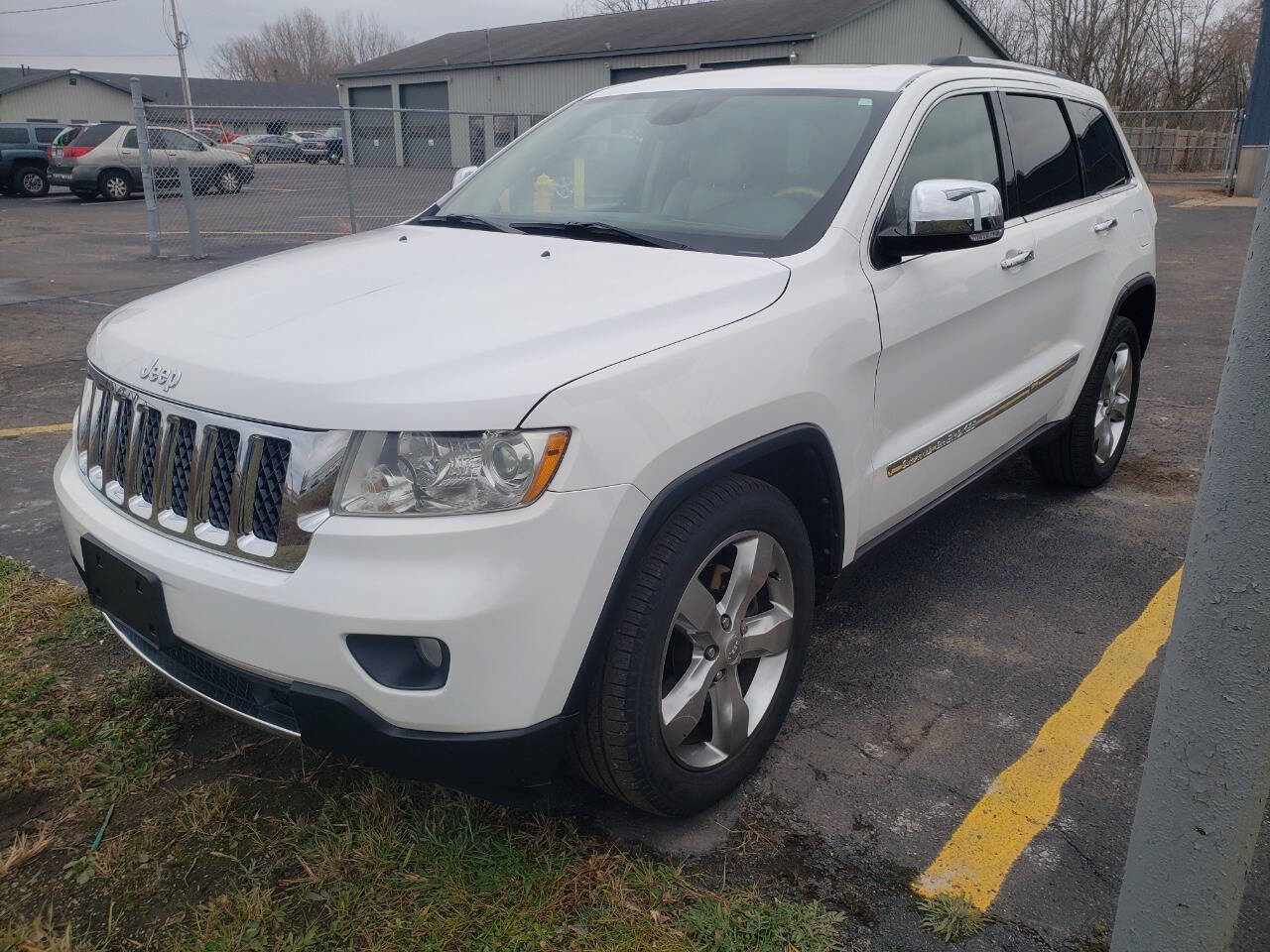 2013 Jeep Grand Cherokee for sale at Platinum Motors in Holland, MI