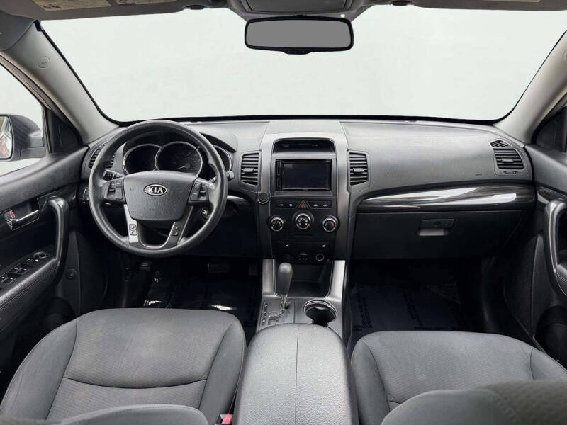 2013 Kia Sorento LX
