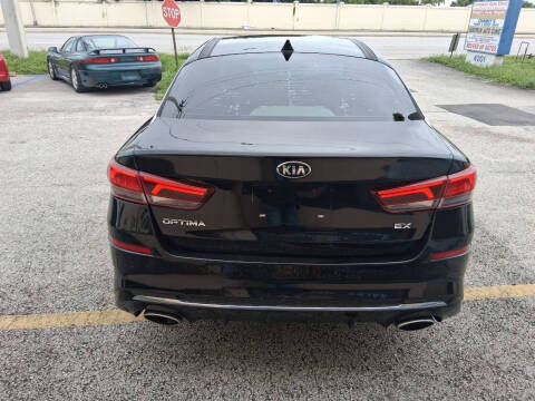 2019 Kia Optima EX