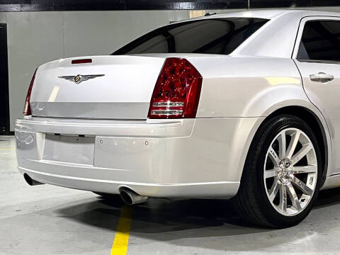 2009 Chrysler 300 SRT-8