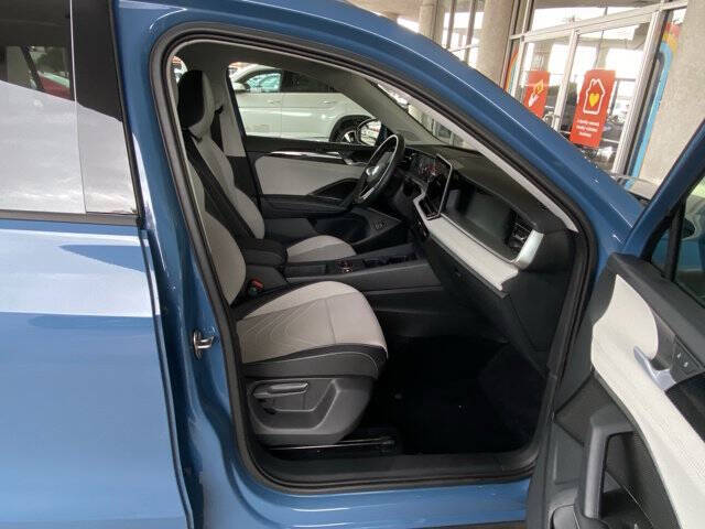 2025 Volkswagen Tiguan SE 4Motion