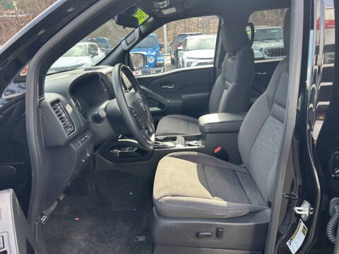 2023 Nissan Frontier S
