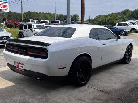 2019 Dodge Challenger SXT
