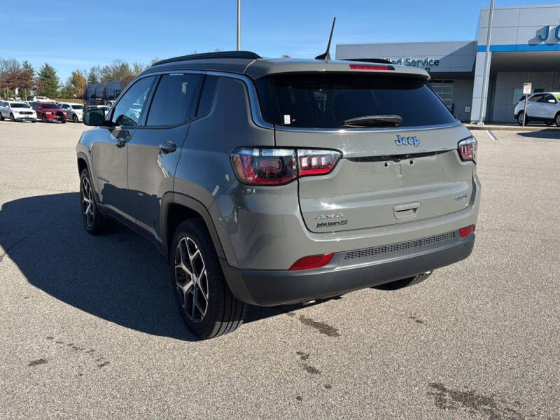 2024 Jeep Compass Latitude