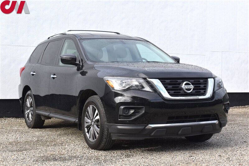 2019 Nissan Pathfinder S