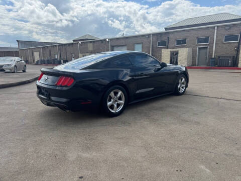 2015 Ford Mustang V6