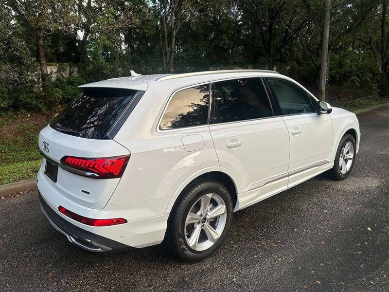 2024 Audi Q7 quattro Premium Plus 45 TFSI