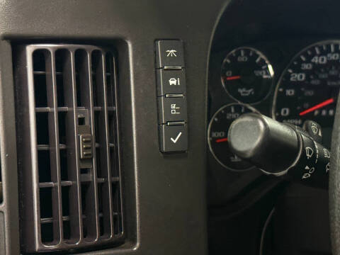 2024 GMC Savana 2500