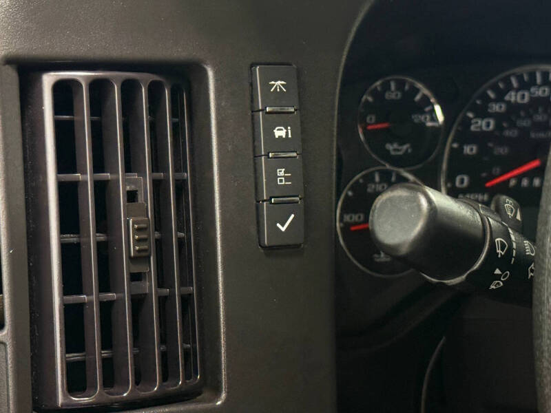 2024 GMC Savana 2500