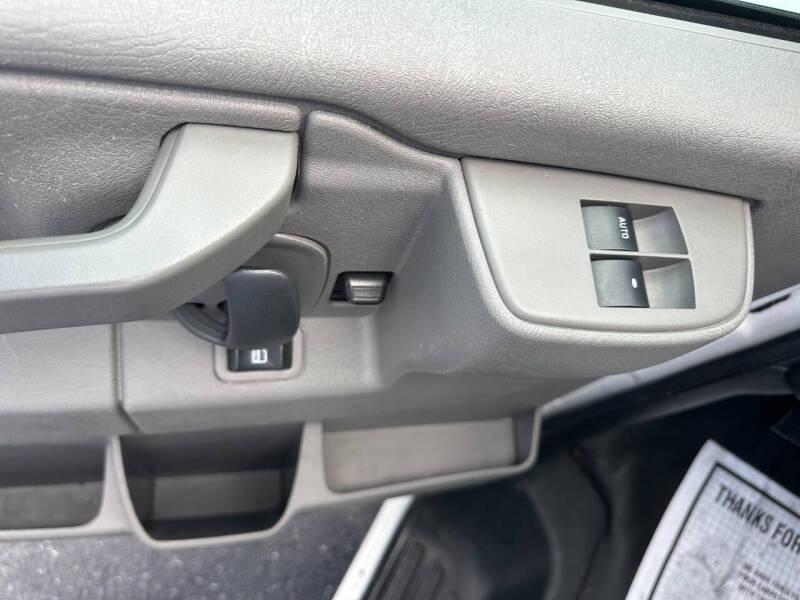 2021 Chevrolet Express LS 3500