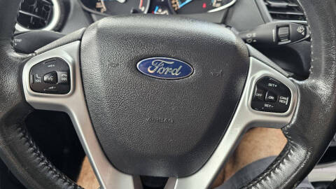 2015 Ford Fiesta SE
