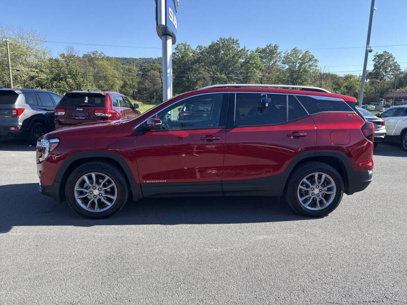 2022 GMC Terrain SLT