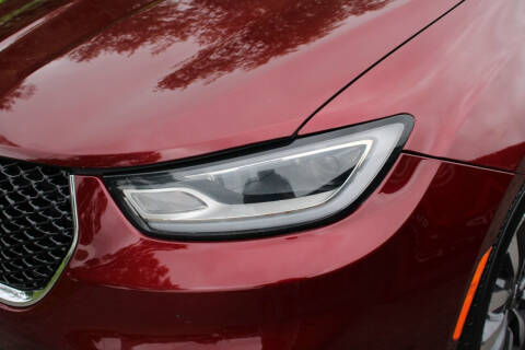 2021 Chrysler Pacifica Hybrid Touring L