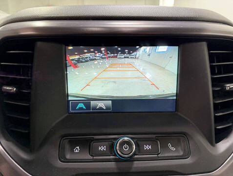 2017 GMC Acadia SLE-2