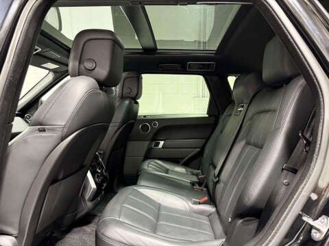 2022 Land Rover Range Rover Sport HSE Silver Edition