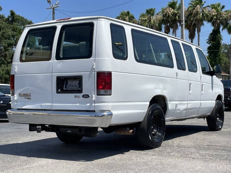 2009 Ford E-Series E-350 SD XLT