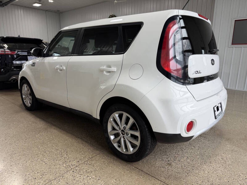 2017 Kia Soul +