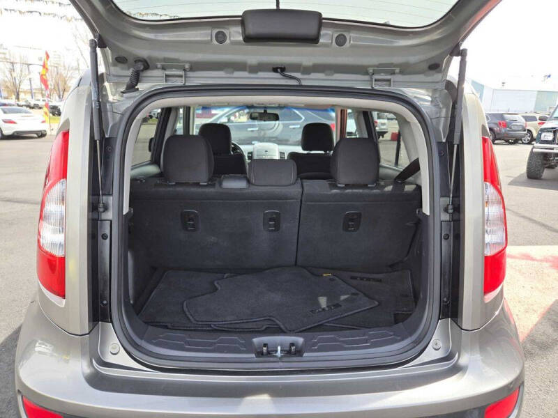 2013 Kia Soul +