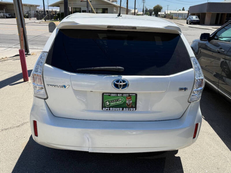 2014 Toyota Prius Two