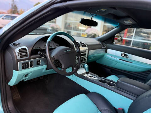 2002 Ford Thunderbird Deluxe