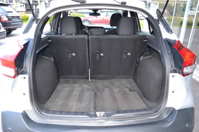 2020 Nissan Kicks SV