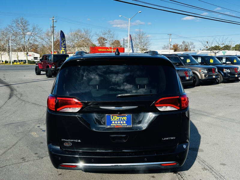 2017 Chrysler Pacifica Limited