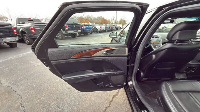 2017 Lincoln MKZ Select