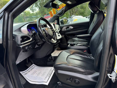 2021 Chrysler Pacifica Touring L