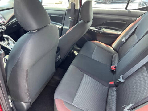 2025 Nissan Versa SR