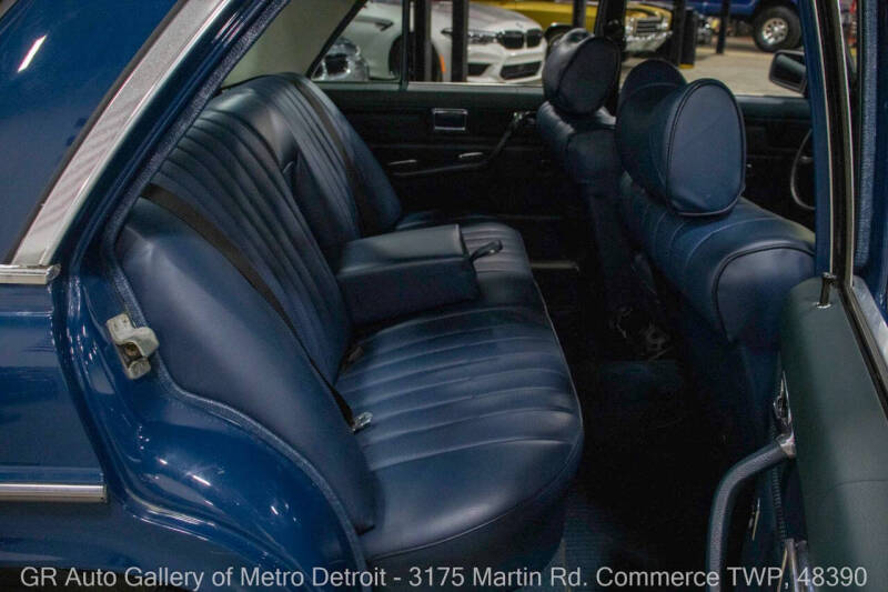 1975 Mercedes-Benz 280-Class