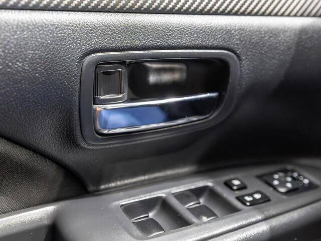 2014 Mitsubishi Outlander ES
