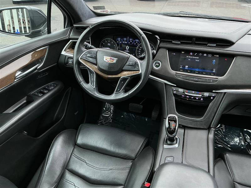 2017 Cadillac XT5 Platinum