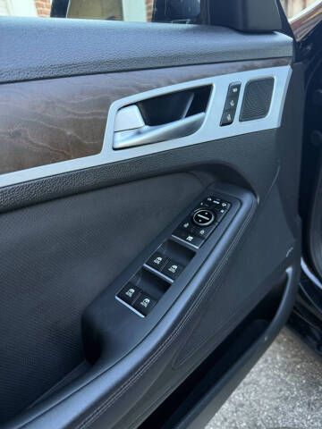 2015 Hyundai Genesis 3.8L