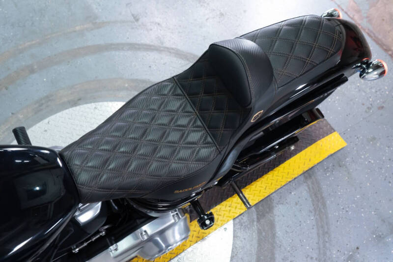 2023 Harley-Davidson Softail Standard