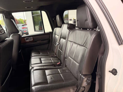2013 Lincoln Navigator L