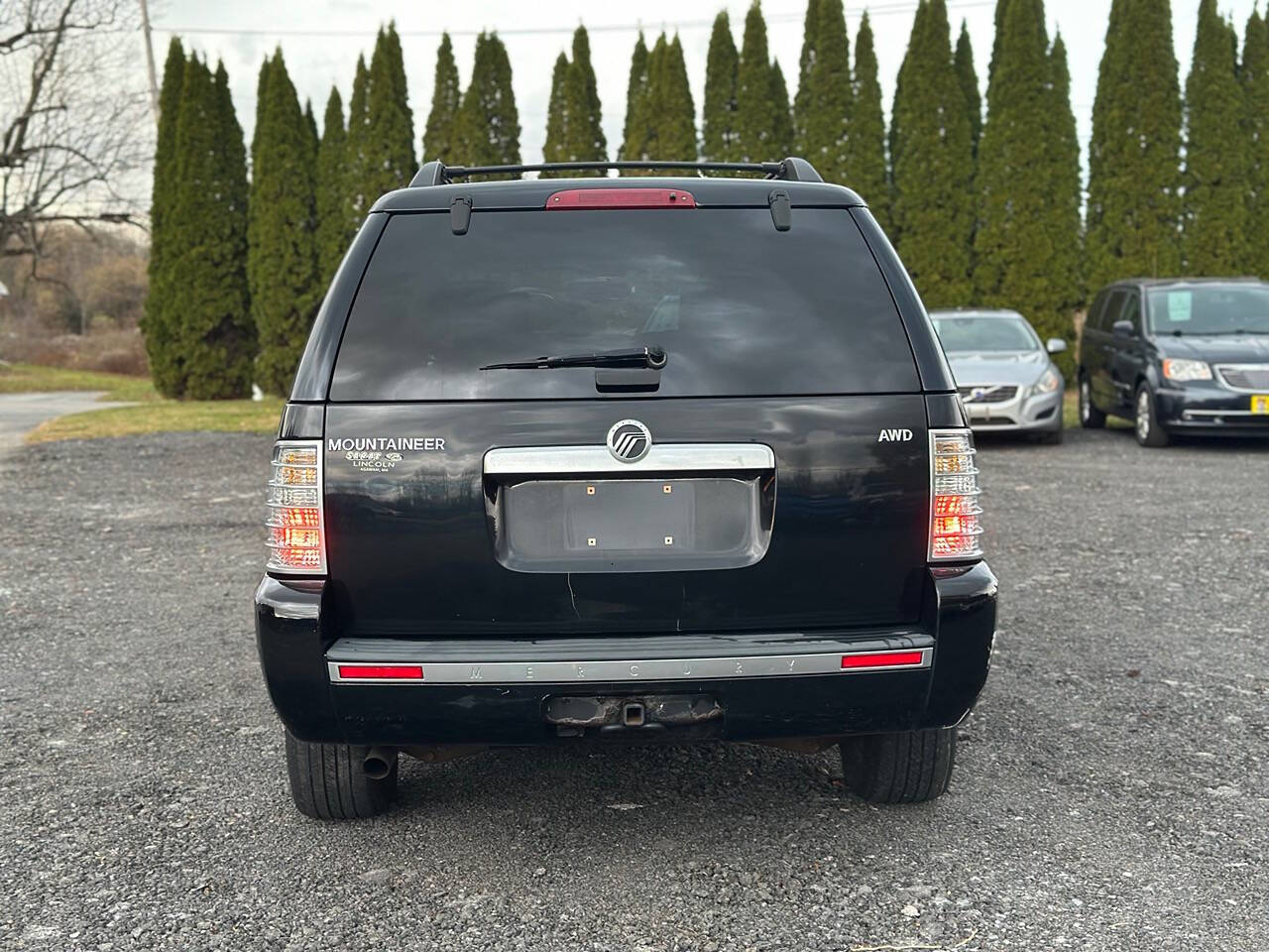 2008 Mercury Mountaineer for sale at Town Auto Inc in Clifton Park, NY