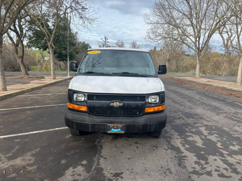 2015 Chevrolet Express LS 2500