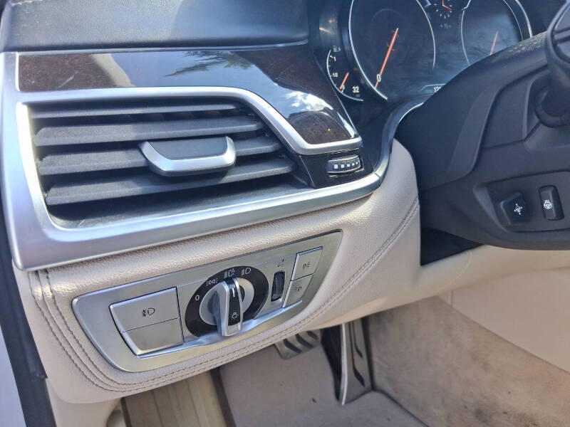 2016 BMW 7 Series 750i xDrive