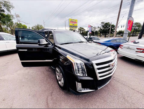 2018 Cadillac Escalade ESV Luxury