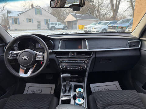 2019 Kia Optima LX