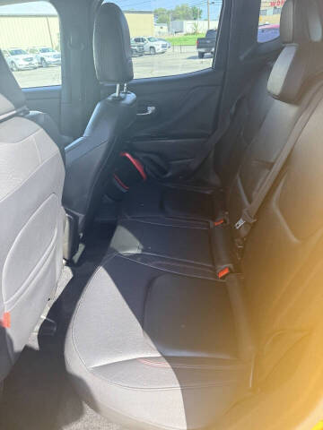 2016 Jeep Renegade Trailhawk