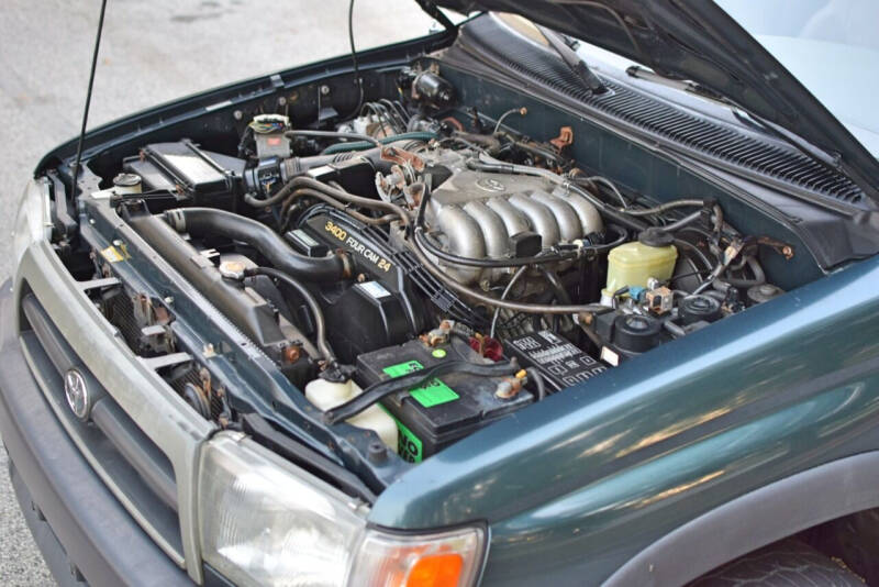 1997 Toyota 4Runner SR5 V6 photo 65