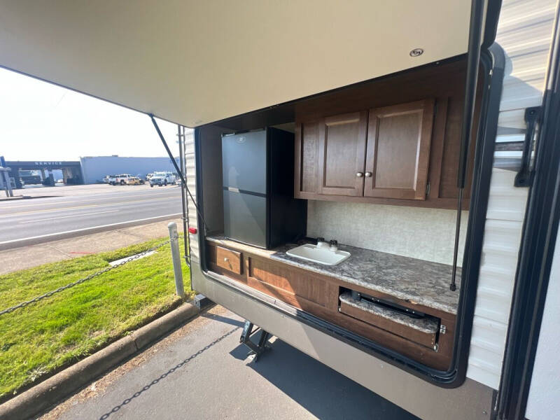 2016 Keystone RV Hideout