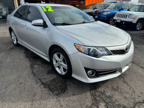 2012 Toyota Camry for sale at North Chicago Car Sales Inc in Waukegan IL