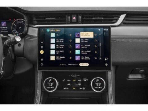 2025 Jaguar F-PACE P250 R-Dynamic S