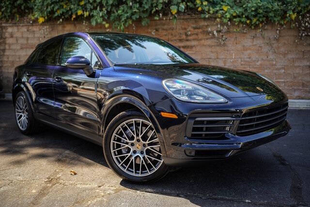2023 Porsche Cayenne Coupe Platinum Edition