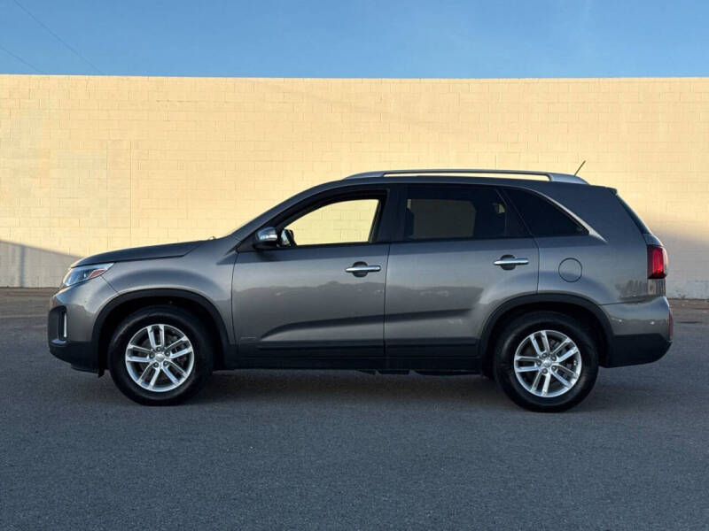 2014 Kia Sorento LX