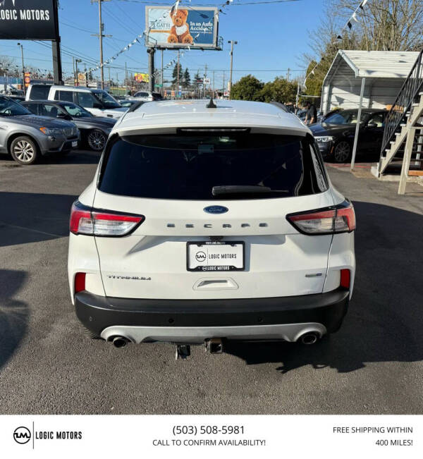 2020 Ford Escape Titanium